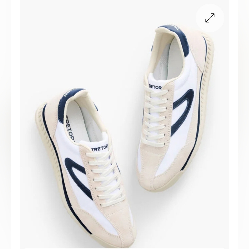 Tretorn Rawlins Sneakers in White and dark Blue. Size 7